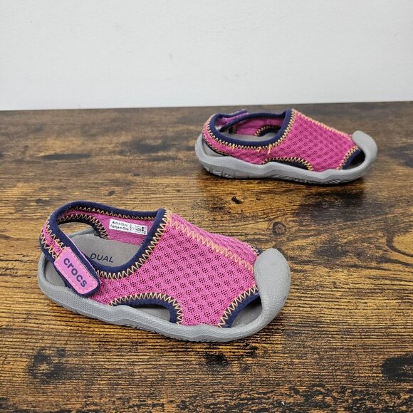 Crocs Swiftwater Sandals Pink Kids Girls Size C7 Water Beach Shoes Adjustable - Picture 2 of 6